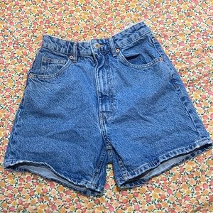 Mom Jean Shorts